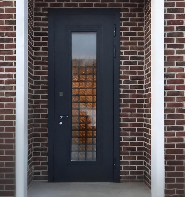 Остекленная дверь, фото с объекта