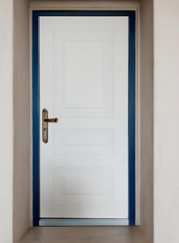 Белая панель изнутри